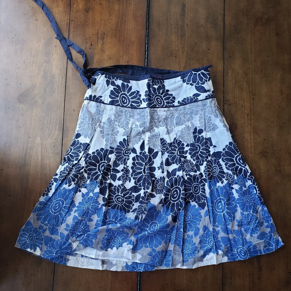 Espirit skirt